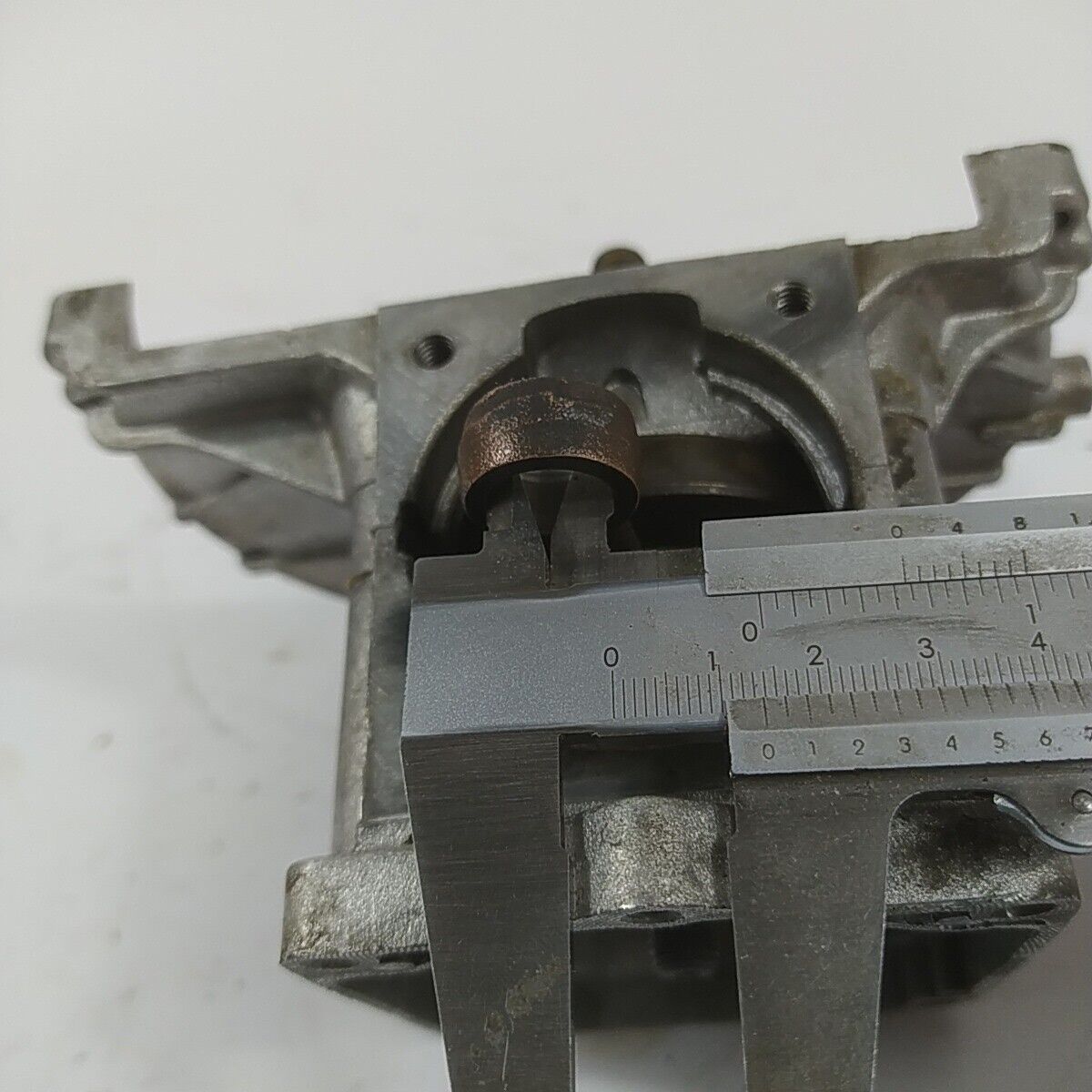 ricambi DECESPUGLIATORE BLUE BIRD ZM 54 CARTER BASAMENTO ALBERO MOTORE usati