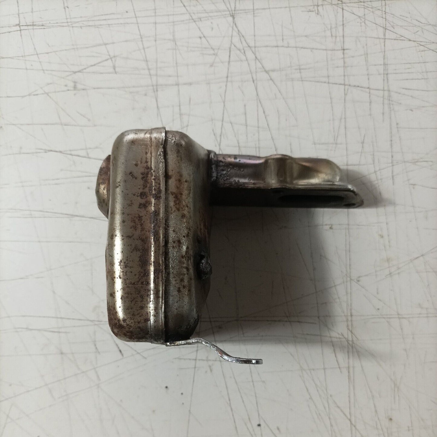 SILENZIATORE MARMITTA TERMINALE DI SCARICO PER MOTOSEGA CASTOR C 70 ALPINA A 70