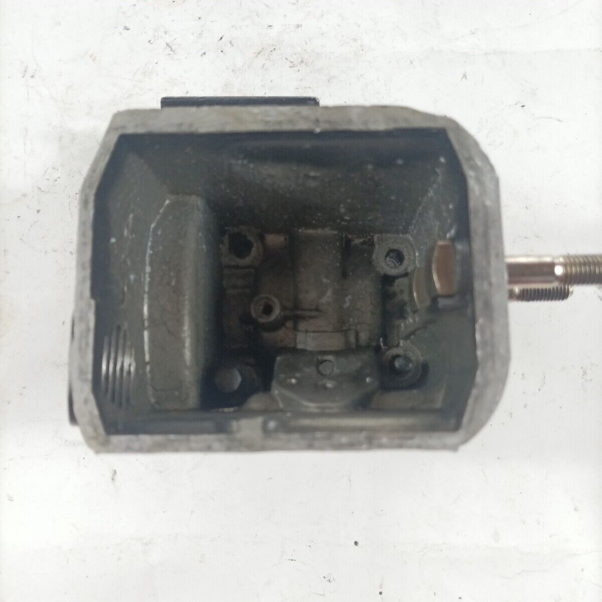 BASAMENTO MOTORE serbatoio olio PER MOTOSEGA MCCULLOCH PRO MAC 700 ricambi usati