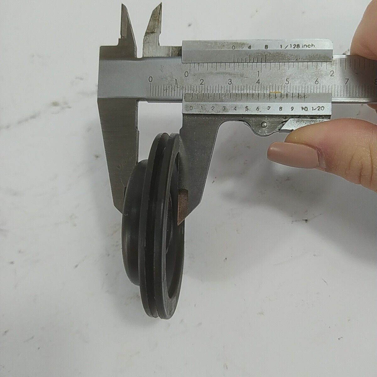 Ricambio usato GOMMINO PROTEZIONE CARBURATORE PER MOTOSEGA ALPINA PROF 45