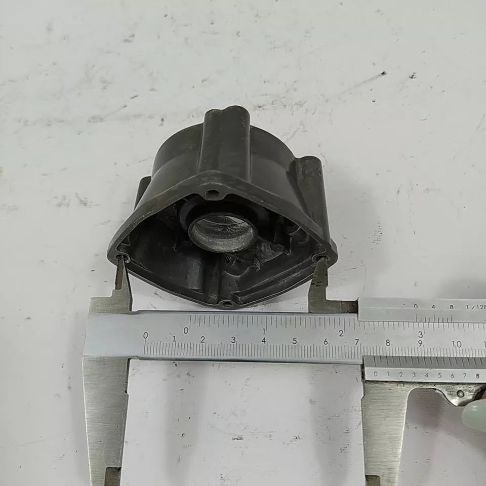 CARTER MOTORE basamento per decespugliatore ALPINA BJ 325 usati