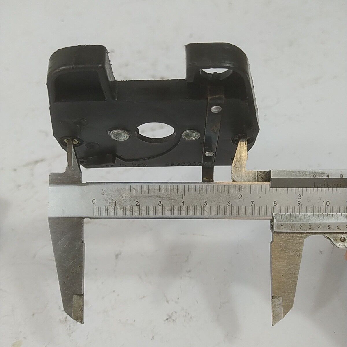 Ricambio COPERCHIO CARBURATORE FILTRO ARIA per motosega ALPINA CASTOR 41 usato