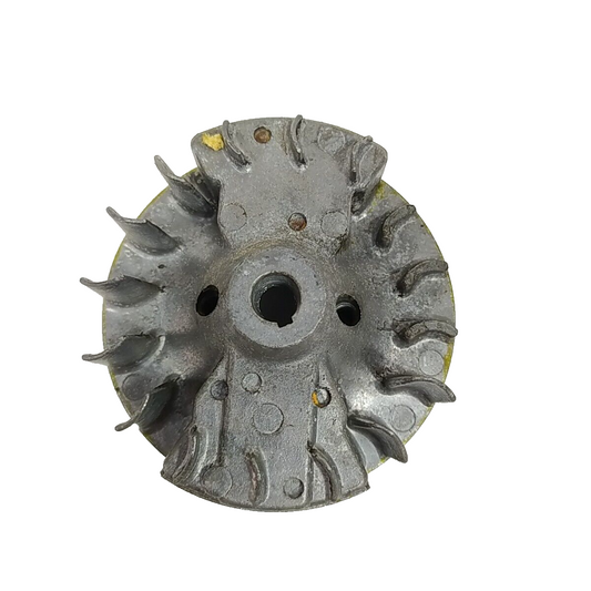 VOLANO magnetico di avviamento decespugliatore EMAK EFCO 2200 2500 ricambi usati