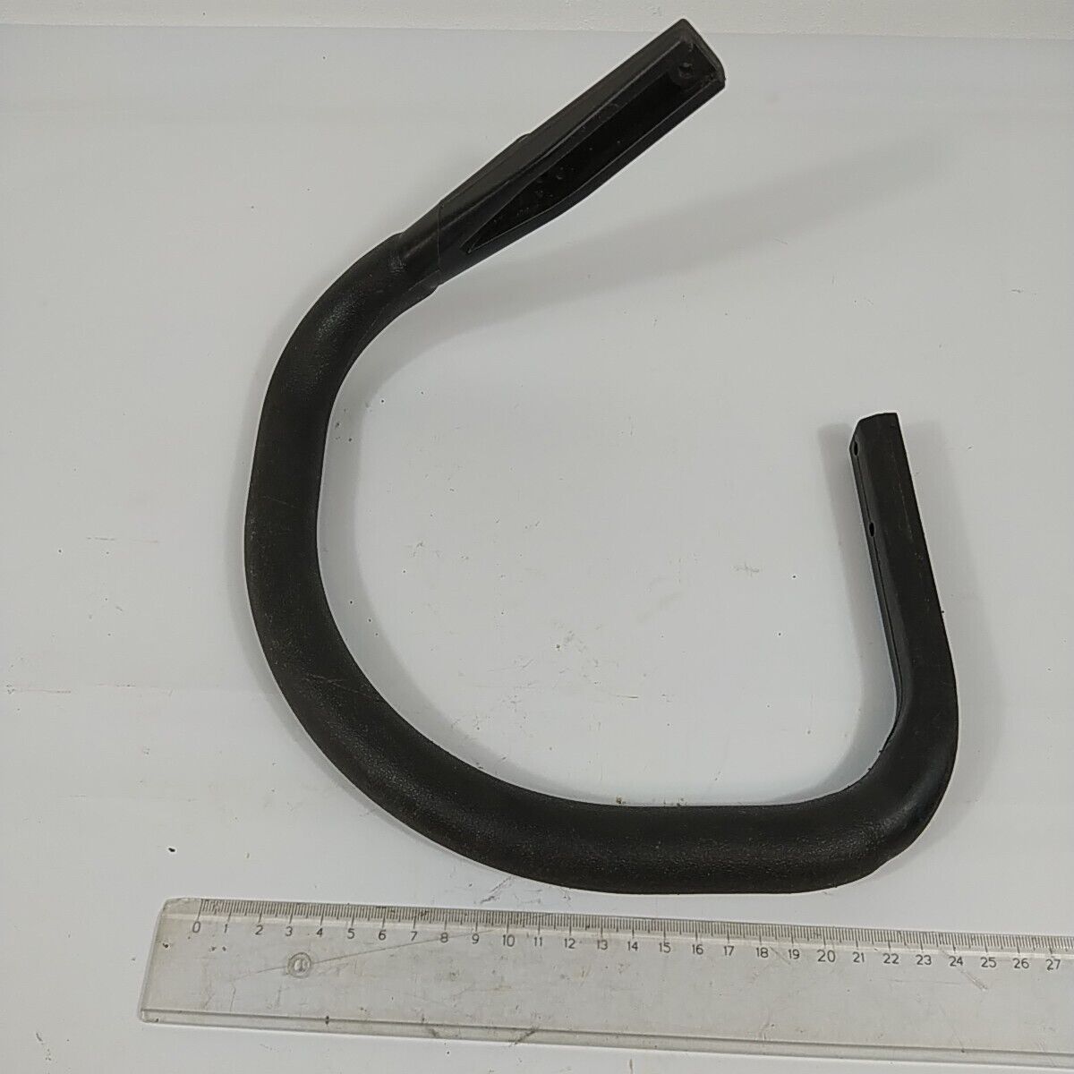 MANICO IMPUGNATURA SUPERIORE completa PER MOTOSEGA AMA BG 38 16 ricambi usati