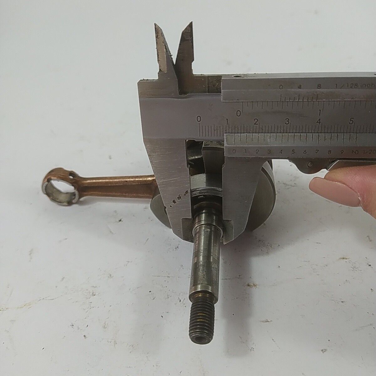 ALBERO MOTORE ORIGINALE per motosega OLEO MAC GS 440 ricambi usati