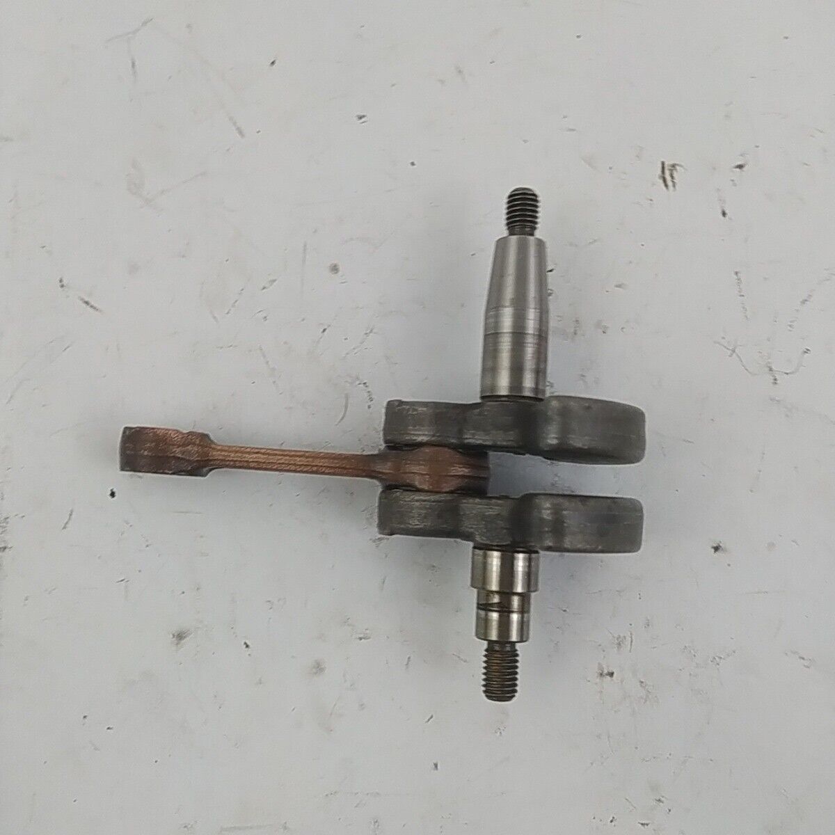 Ricambio ALBERO MOTORE ORIGINALE usato per decespugliatore MITSUBISHI TL 52