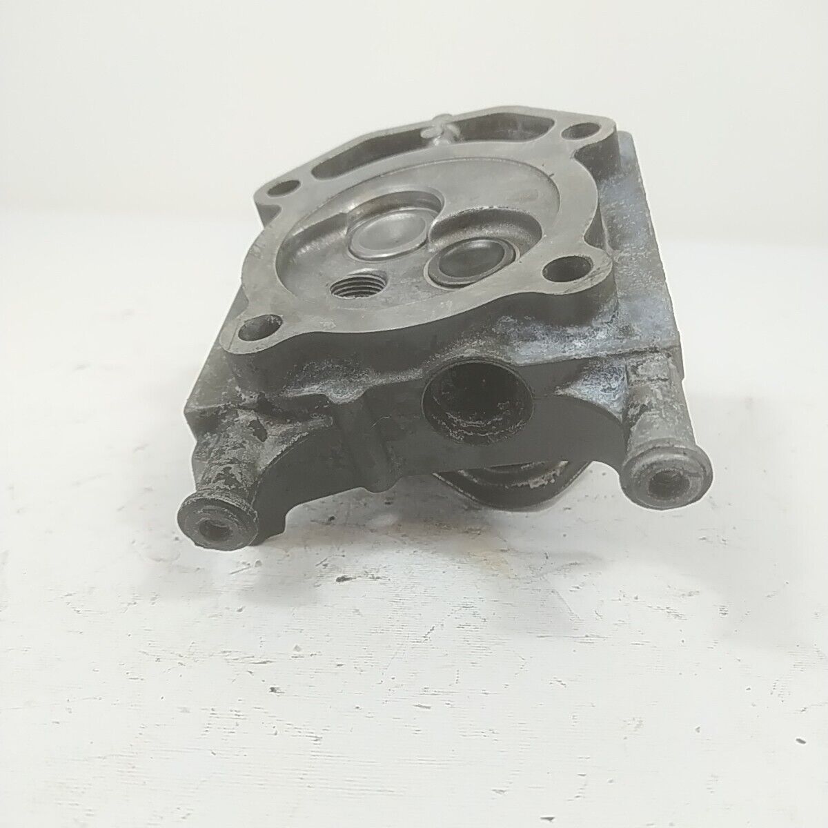Ricambio TESTATA CILINDRO MOTORE per tosaerba Briggs & Stratton 675 EXi usato