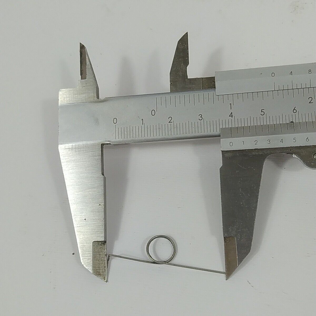 Ricambio per motosega ALPINA 500 MOLLA LEVA DI ACCELERAZIONE COMANDI usato