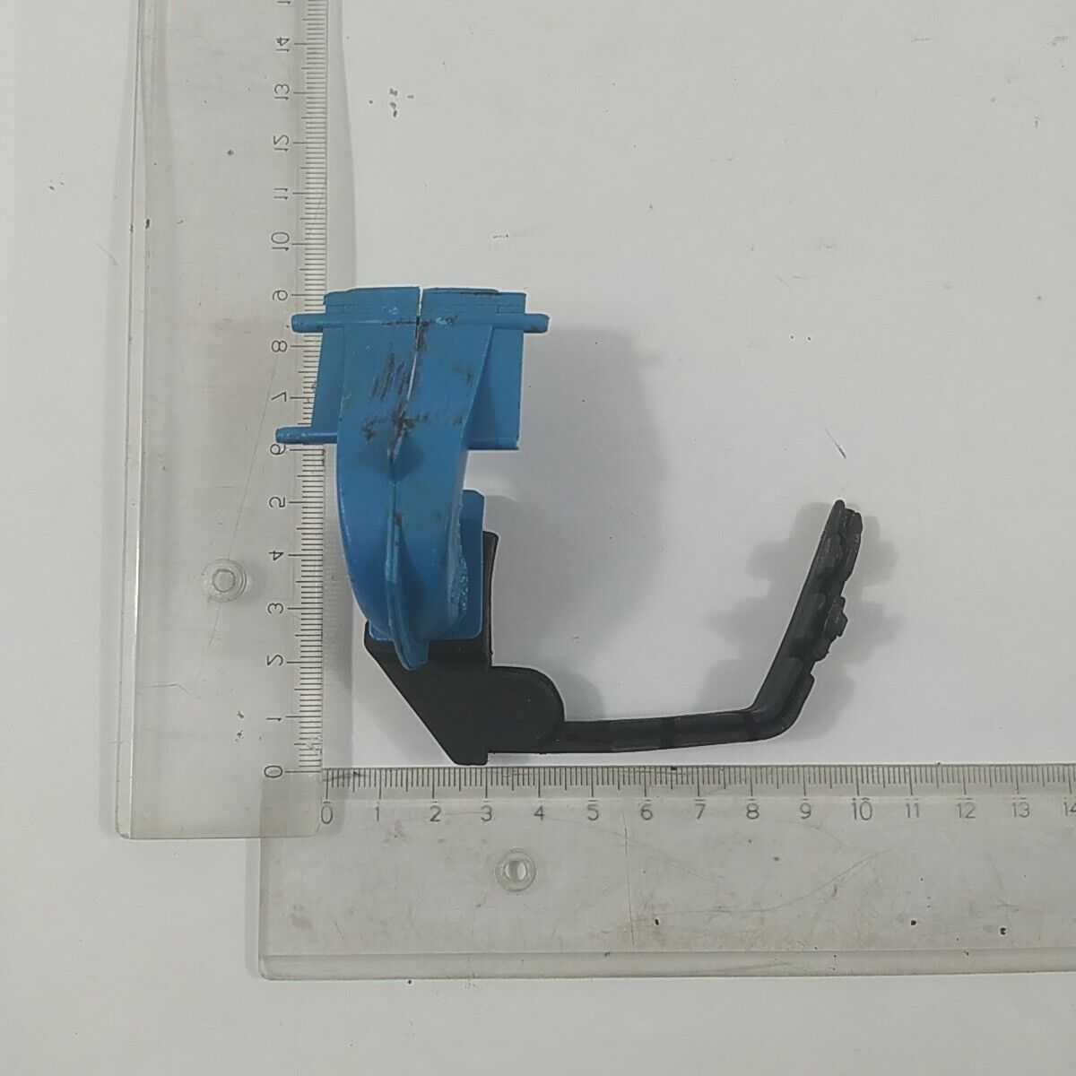 Ricambio KIT FLANGIA RACCORDO CARBURATORE PER MOTOSEGA POULAN usato