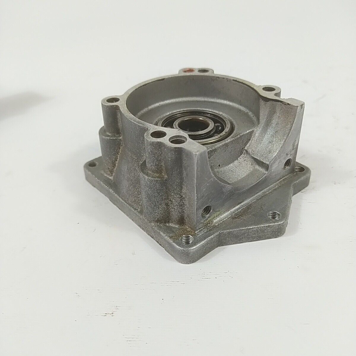 Ricambio CARTER BASAMENTO CILINDRO usato per decespugliatore OLEO MAC DYNAMAC