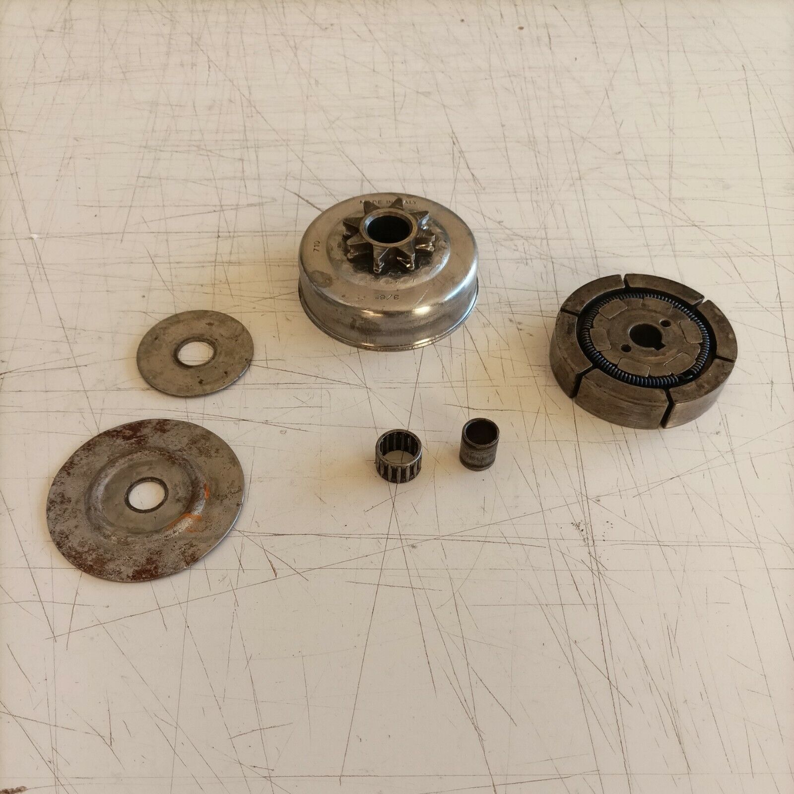 FRIZIONE E CAMPANA ORIGINALE COMPLETA PER MOTOSEGA ALPINA 70 O CASTOR 70