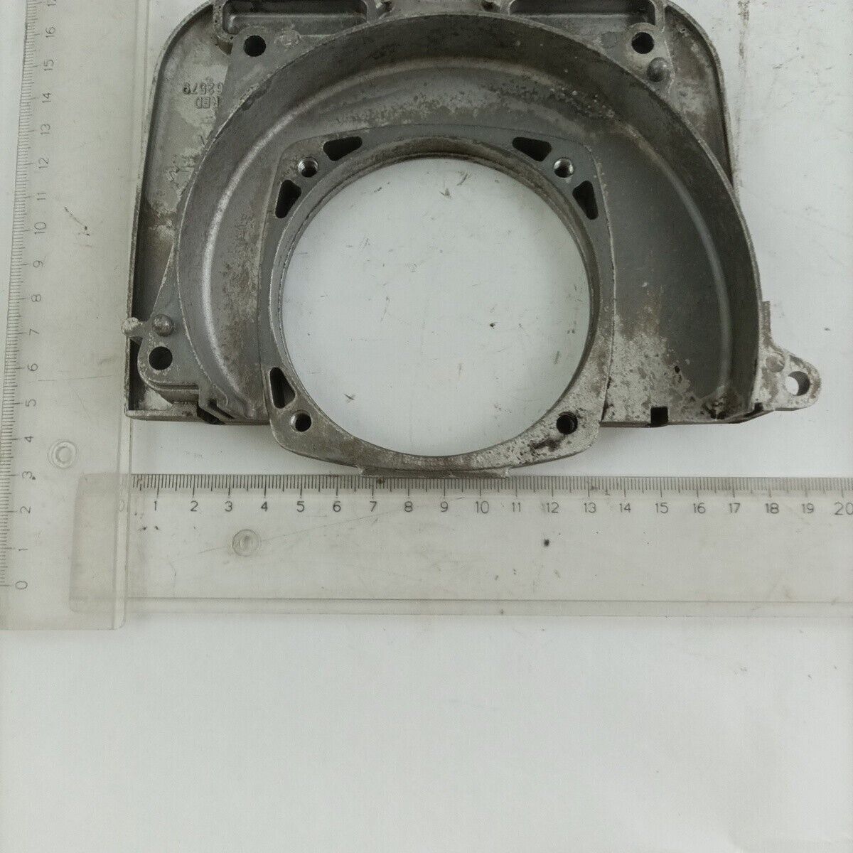 Ricambio CARTER COPERCHIO VOLANO usato per decespugliatore MARUYAMA 520