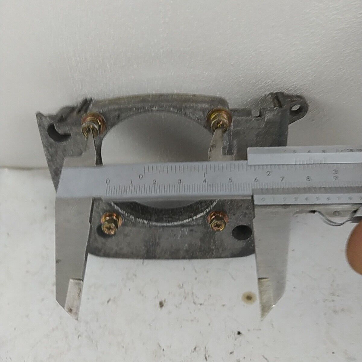 Ricambio CARTER COPERCHIO VOLANO  usato per decespugliatore MARUYAMA EA 320