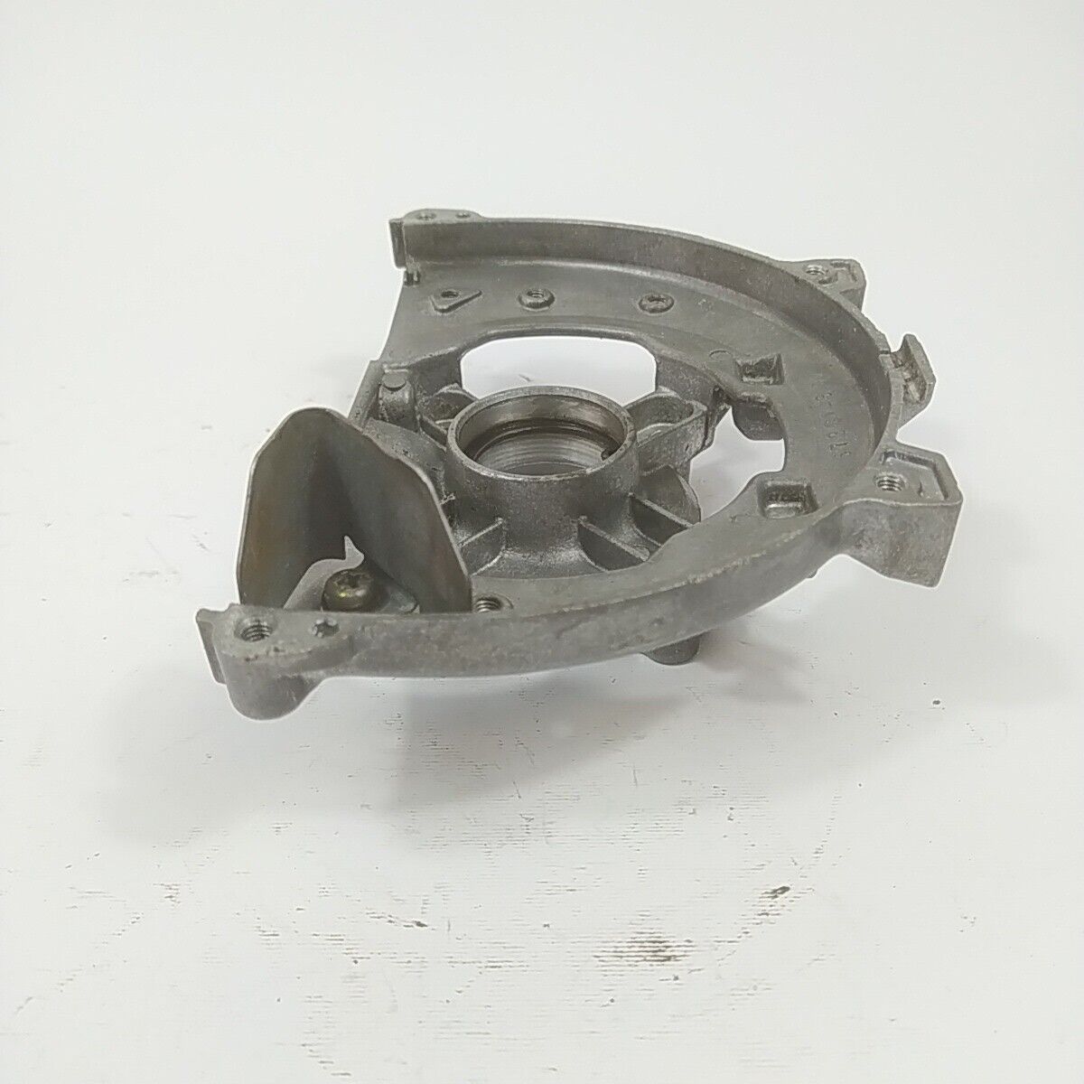 Ricambio usato CARTER BASAMENTO CILINDRO per decespugliatore MITSUBISHI T200