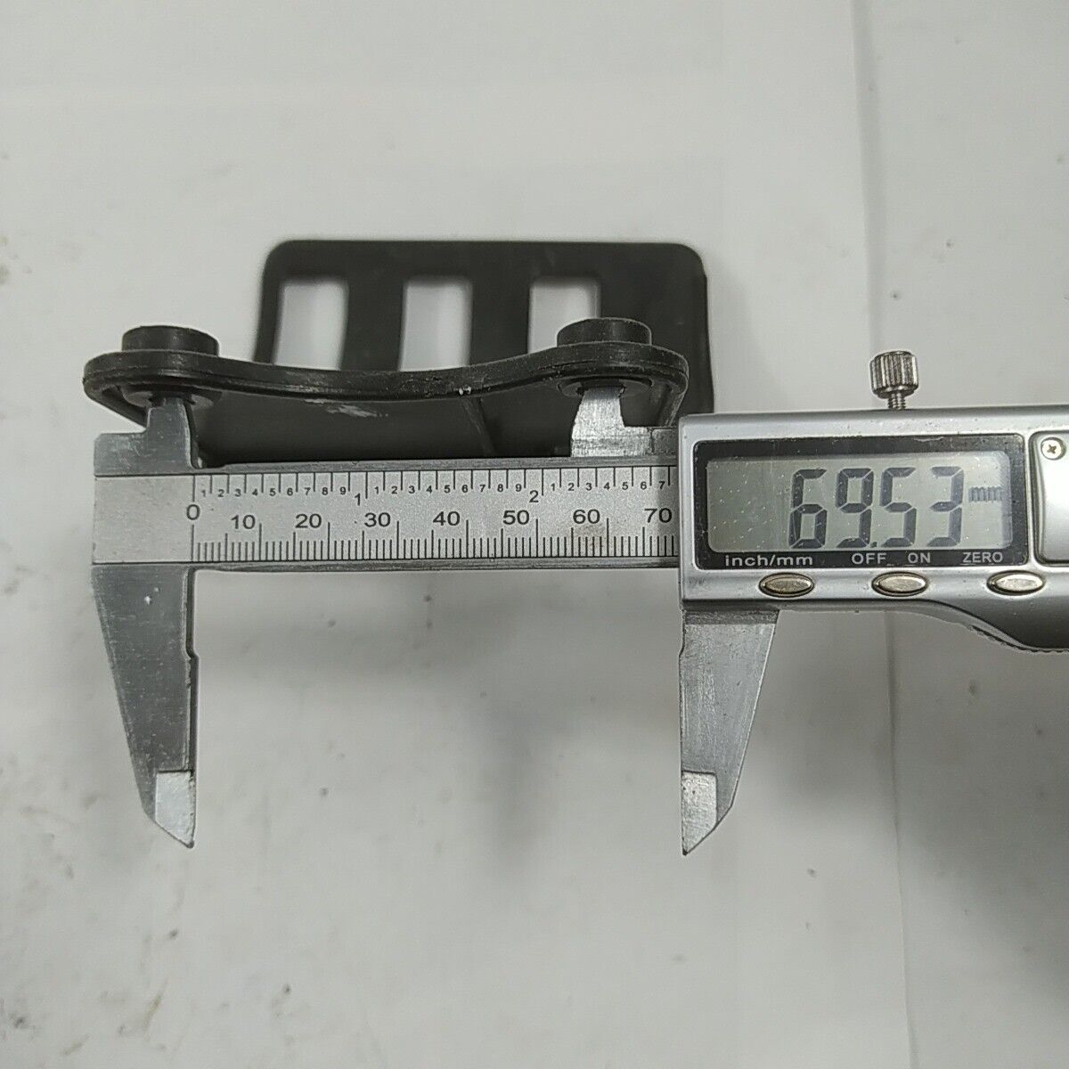 Ricambi per MOTOSEGA BLITZ 600 OLEO MAC 260 usati MANIGLIA SUPERIORE