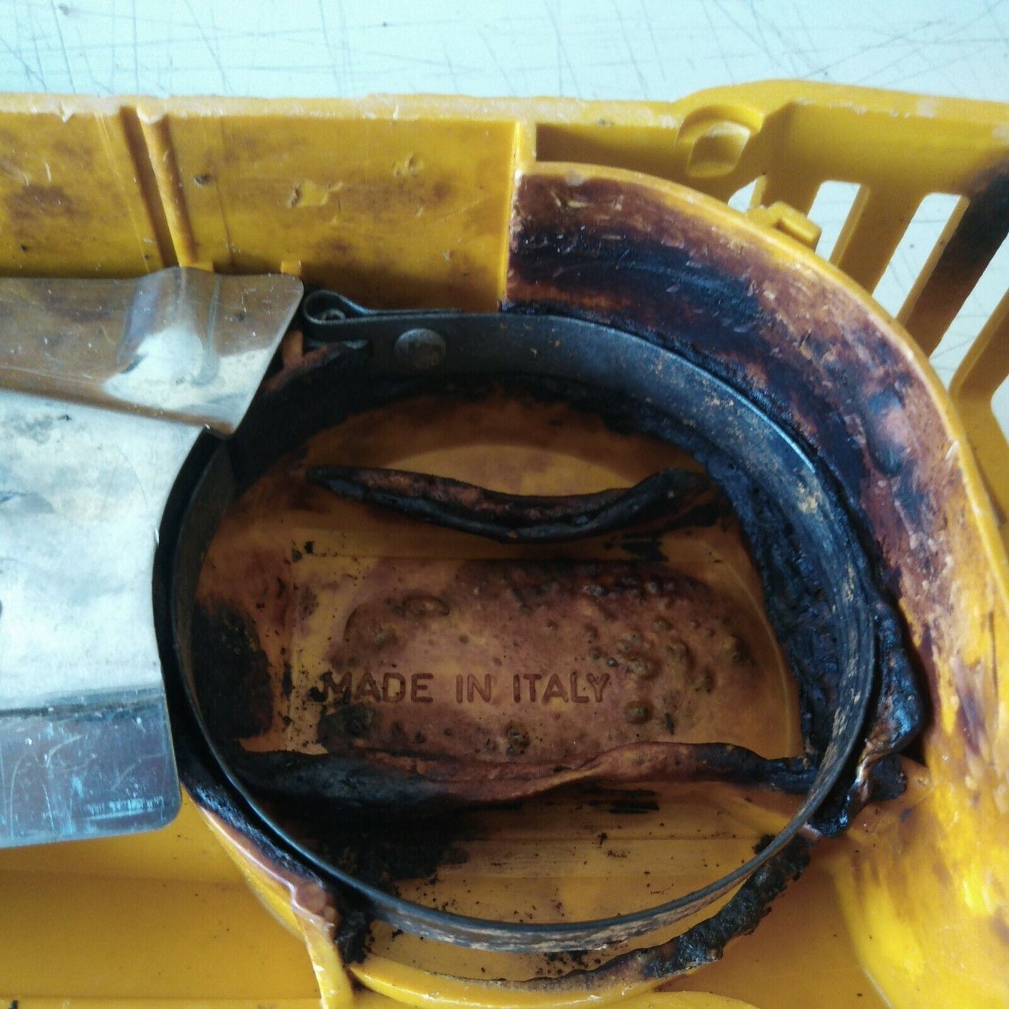 ricambio usato CARTER CATENA FRENO coperchio FRIZIONE MOTOSEGA CASTOR ALPINA 45