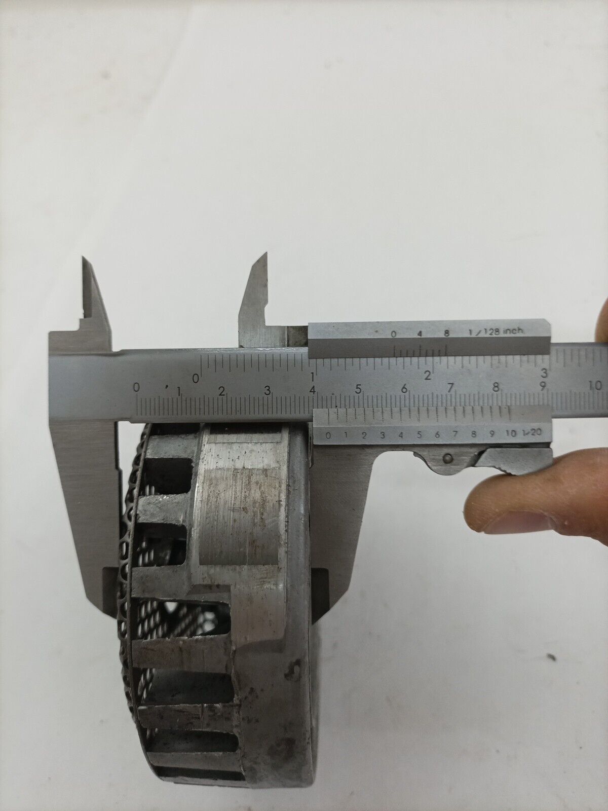 Ricambio VOLANO MAGNETICO DI AVVIAMENTO starter MOTOSEGA HOMELITE XL - 12 usato