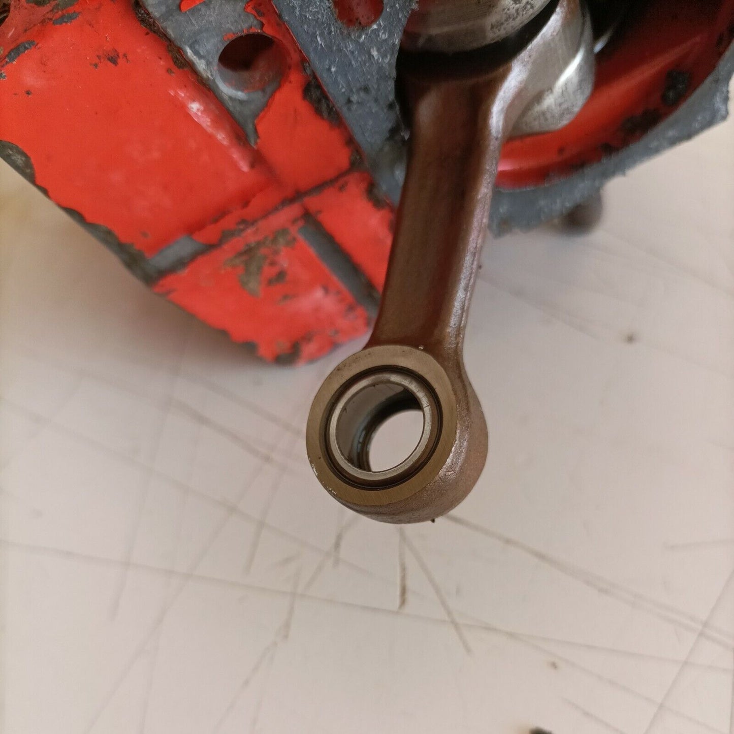 ricambio usato BASAMENTO CILINDRO ALBERO MOTORE PER MOTOSEGA ALPINA CASTOR C 40