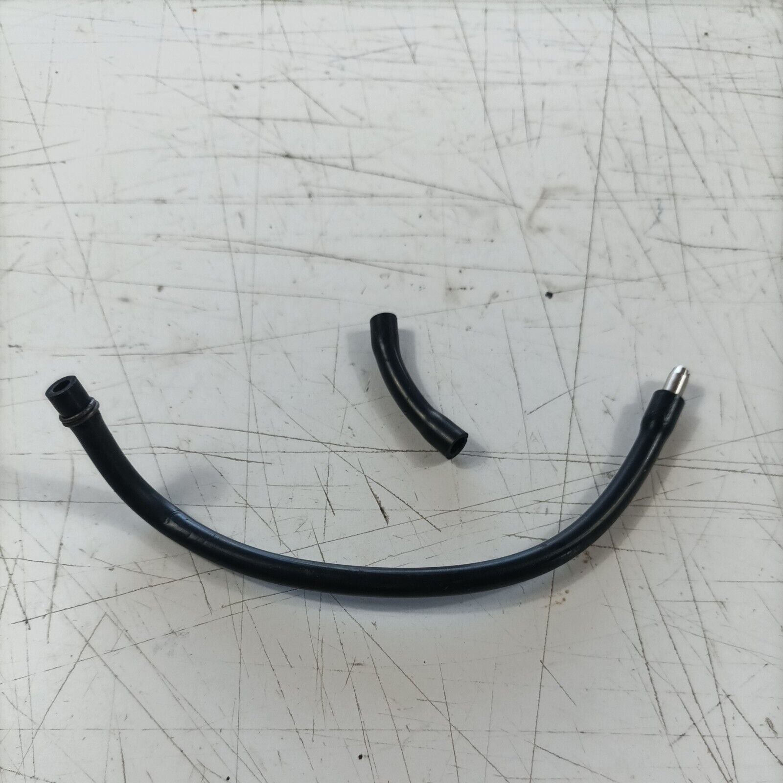 MOTOSEGA OLEOMAC OM 251 TUBO tubazione CARBURANTE SERBATOIO ricambi usati