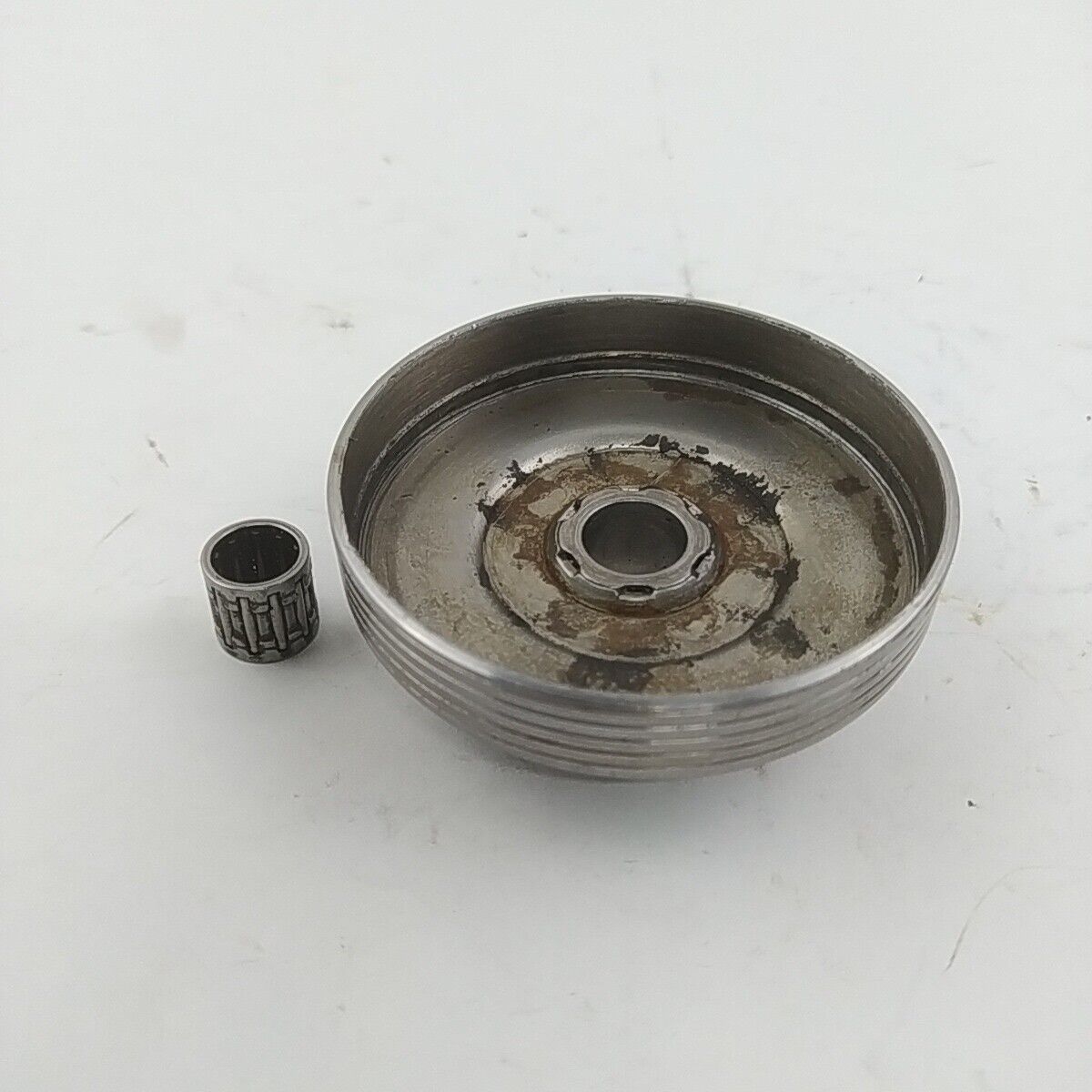 ricambio CAMPANA tamburo FRIZIONE originale per MOTOSEGA ALPINA A350 usato