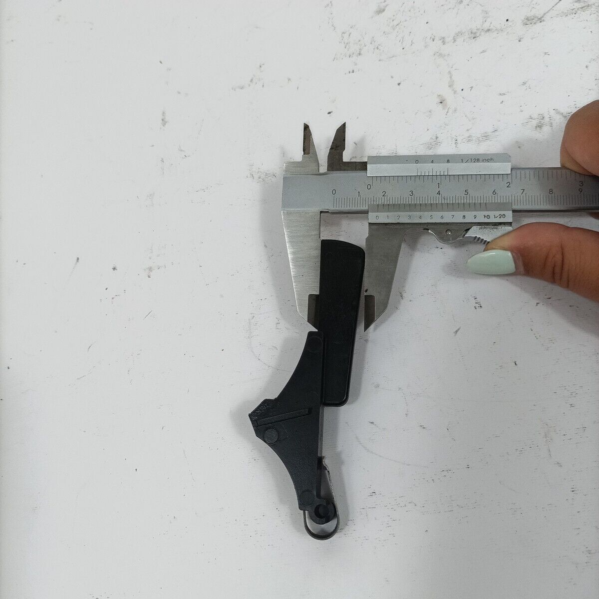 Ricambio usato COMANDI tasto ACCELERATORE leva GAS per motosega DOLMAR 116 si