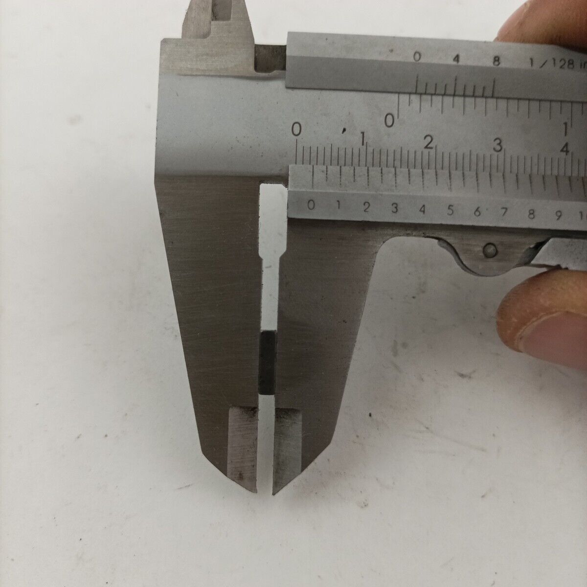 Ricambi DADO E FERMO VOLANO di Avviamento Starter MOTOSEGA HOMELITE XL -12 usati