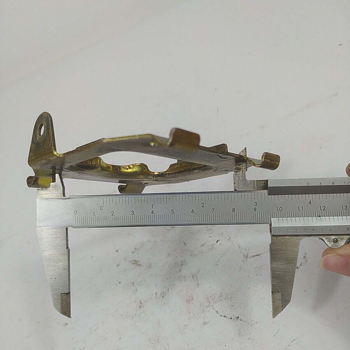 Ricambio per decespugliatore KING 40 CS STAFFA SUPPORTO MOTORE A ZAINO usato