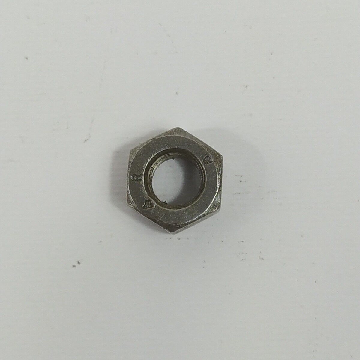 Ricambi usati per decespugliatore MCCULLOCH BP 38 AV DADO LATO VOLANO 