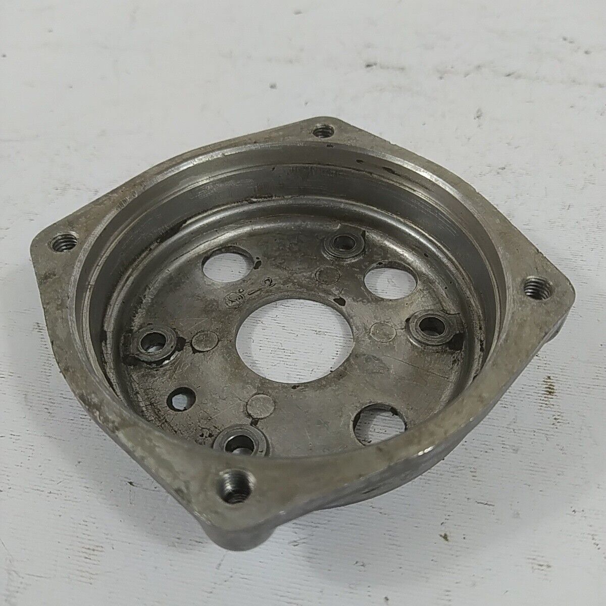 Ricambio DECESPUGLIATORE kawasaki kt 17 COPERCHIO CARTER BASAMENTO albero usato