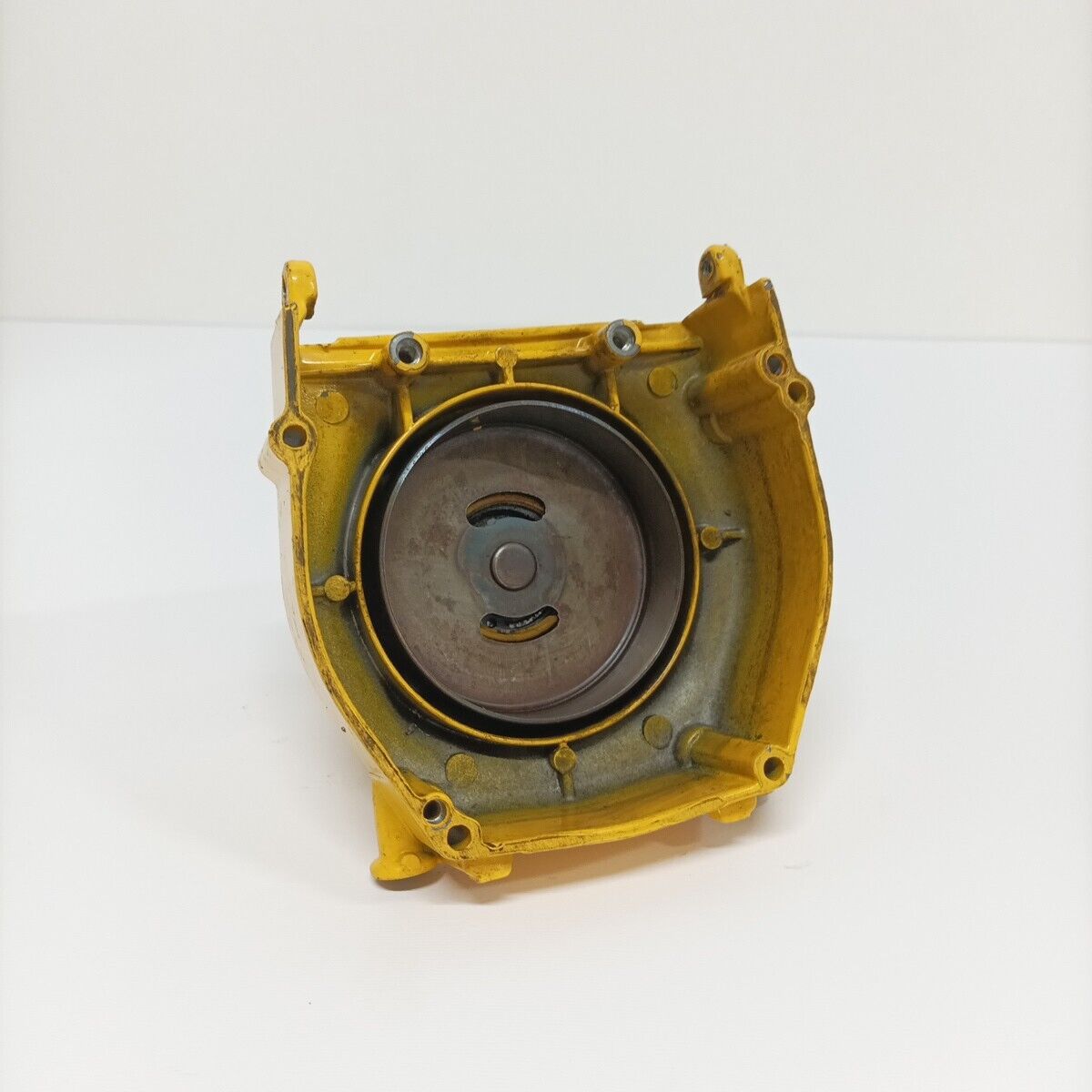 Ricambio supporto CAMPANA FRIZIONE usato decespugliatore EMAK DYNAMAC DB 40 L