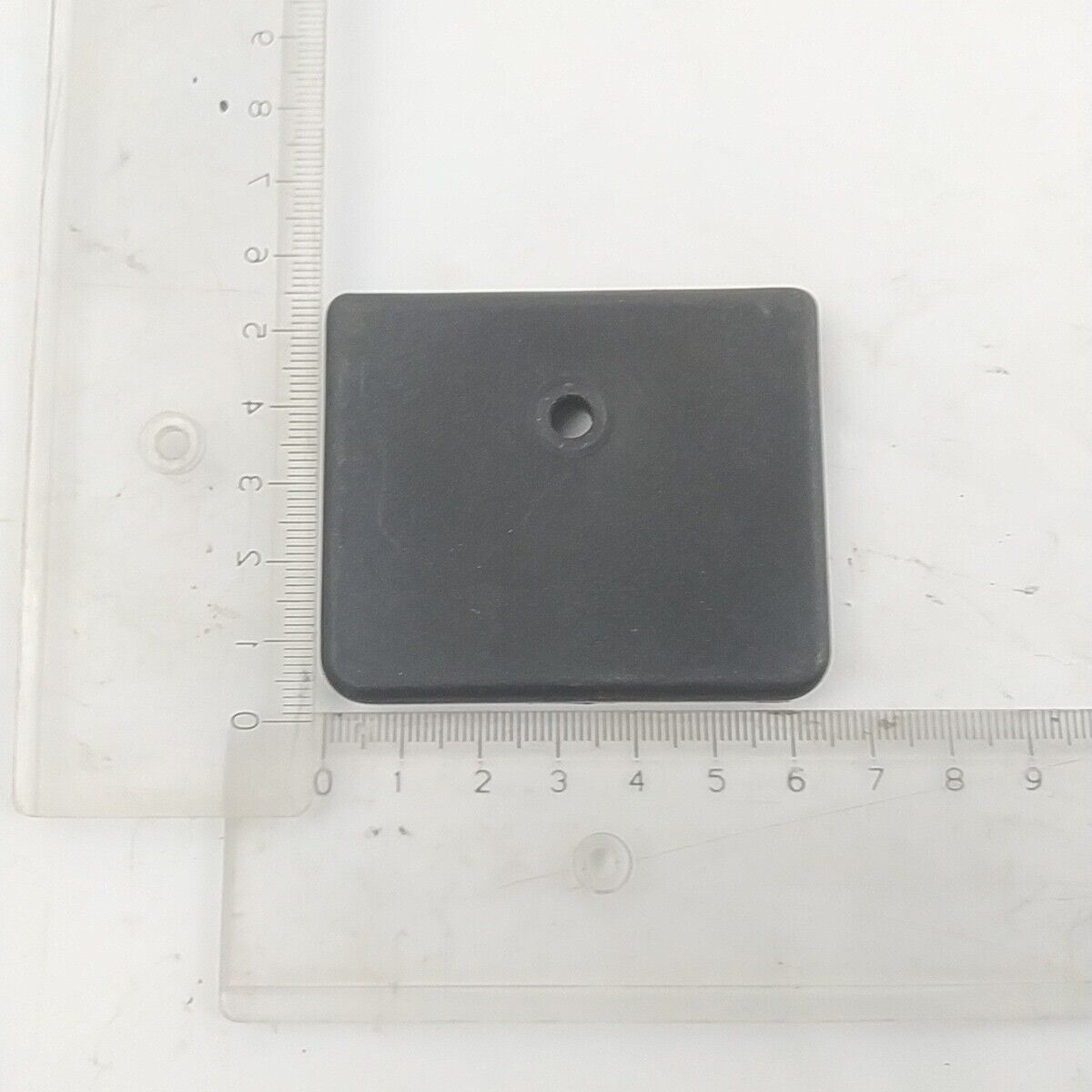 Ricambi COPERCHIO QUANDRATO motosega MCCULLOCH  eager beaver 2014 2.0 usato