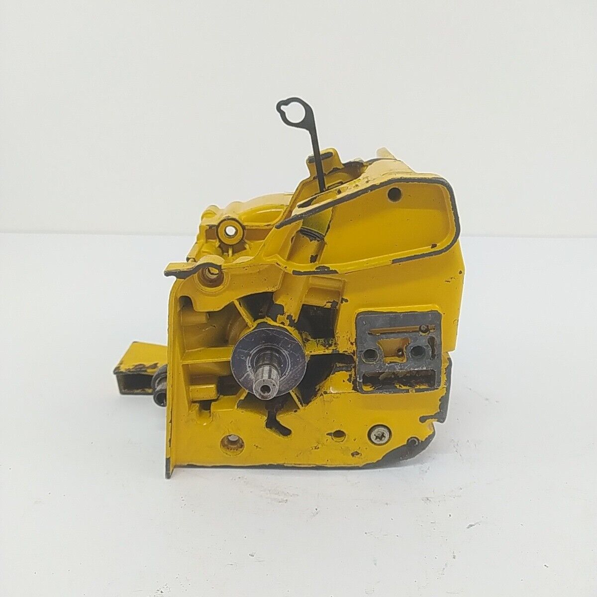 Ricambi per MOTOSEGA ALPINA P 34 castor usati BASAMENTO ALBERO MOTORE 