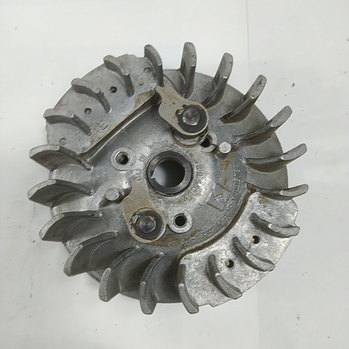 Ricambi per MOTOSEGA BLITZ 600 OLEO MAC 260 usati VOLANO MAGNETICO