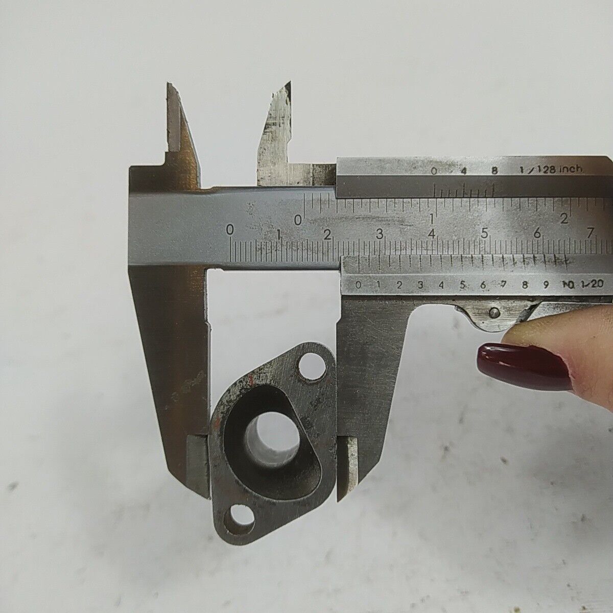 Ricambio DECESPUGLIATORE kawasaki kt 17 FLANGIA COLLETTORE carburatore usato