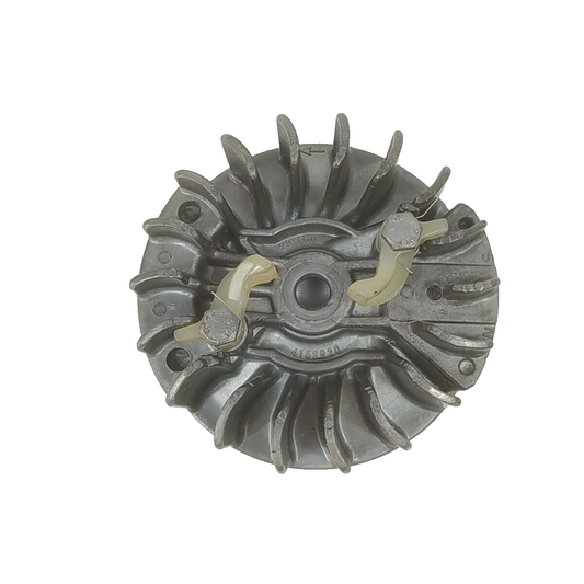 Ricambio per motosega ALPINA 500 VOLANO MAGNETICO DI AVVIAMENTO 4152920 usato