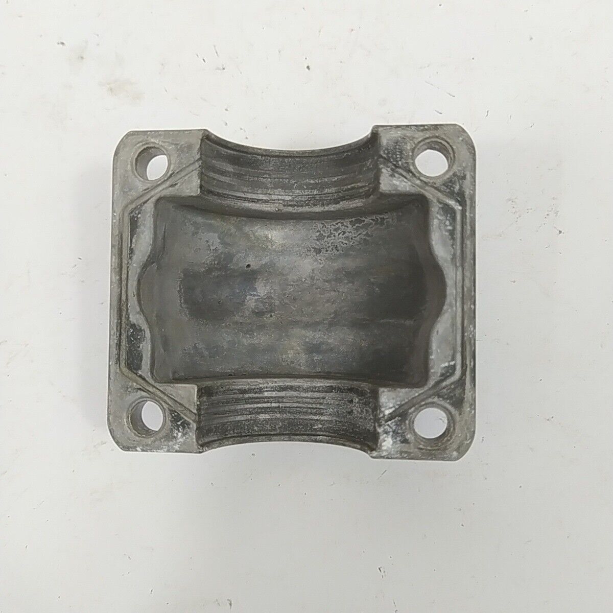CILINDRO E PISTONE MOTORE Diametro 41 PER MOTOSEGA POULAN 2250 ricambi usati
