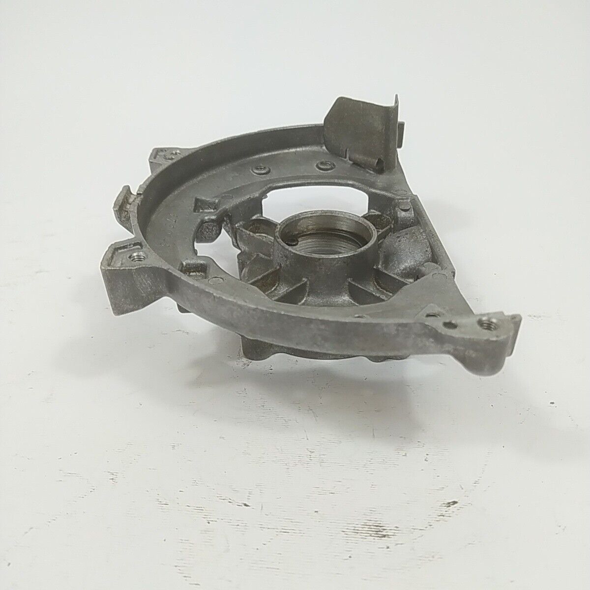 Ricambio usato CARTER BASAMENTO CILINDRO per decespugliatore MITSUBISHI T200