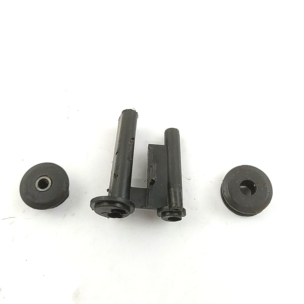 Ricambio gommini SUPPORTO ANTIVIBRANTE per motosega MCCULLOCH PM 370 usato