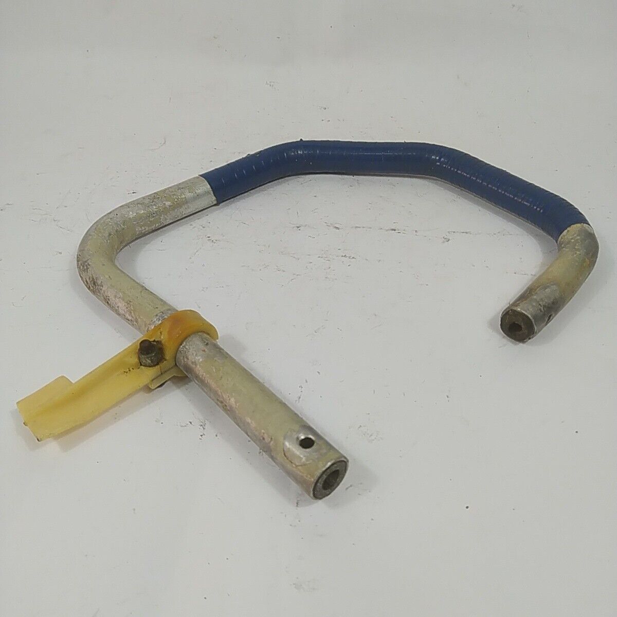 Ricambio per motosega STIHL 08 S MANIGLIA IMPUGNATURA MANICO SUPERIORE usato
