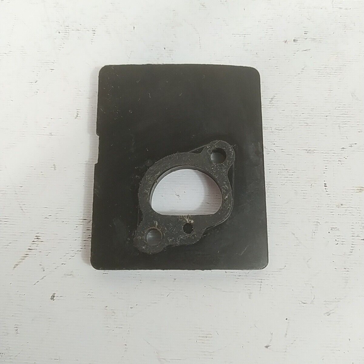 Ricambio DECESPUGLIATORE kawasaki kt 17 FLANGIA COLLETTORE carburatore usato