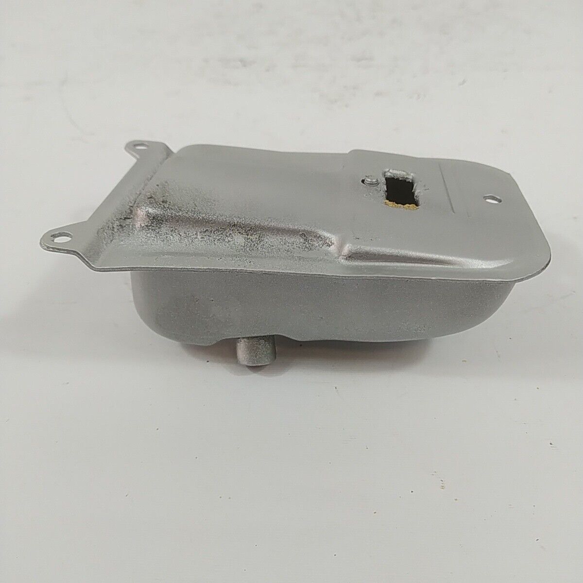 Ricambi usati per decespugliatore MCCULLOCH BP 38 MARMITTA TERMINALE DI SCARICO