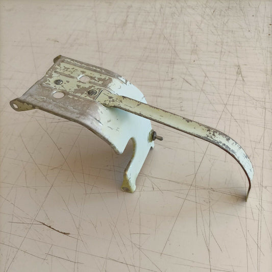 IMPUGNATURA manico inferiore PER MOTOSEGA PIONEER EASY ARC START P20 usato