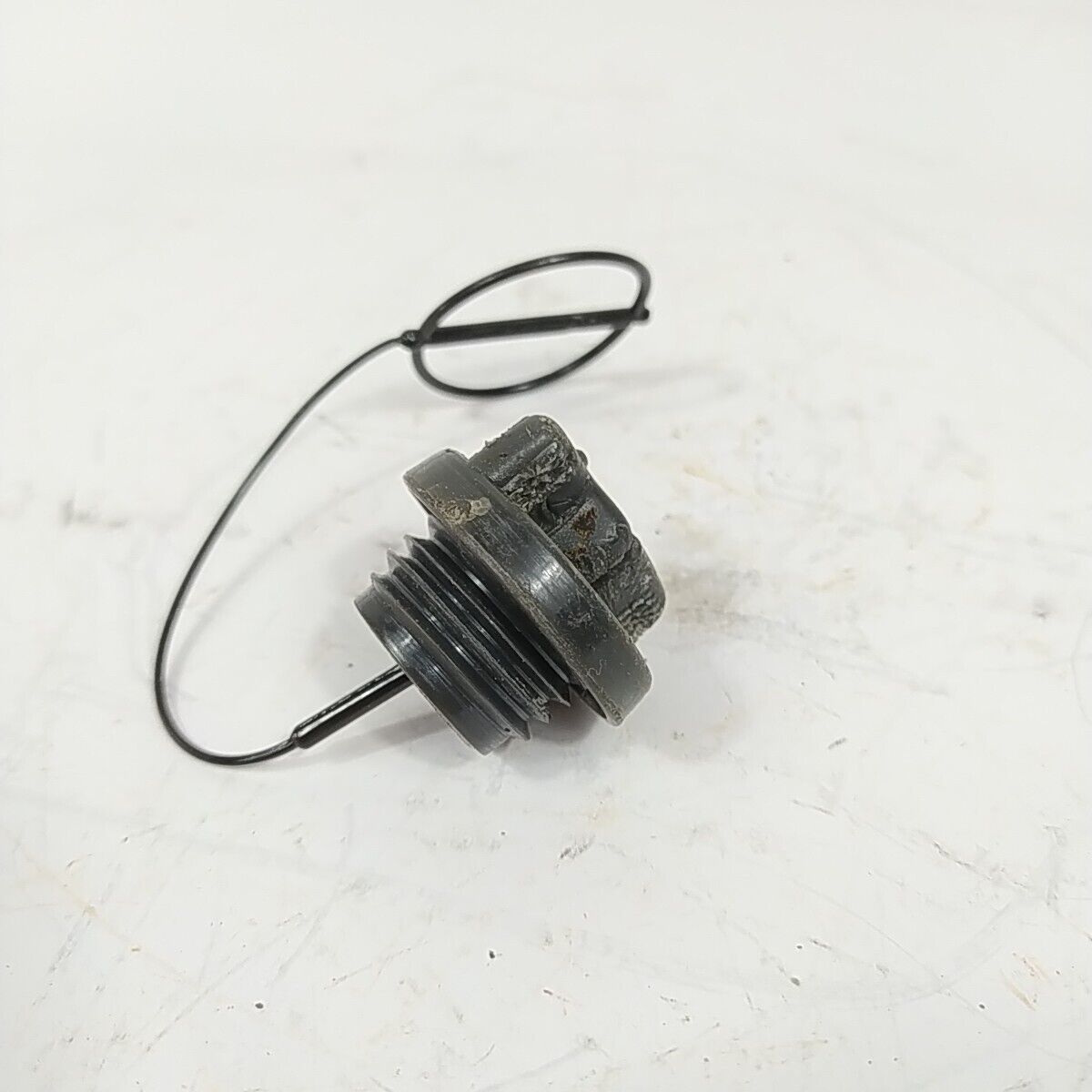ricambio usato TAPPO SERBATOIO OLIO originale PER MOTOSEGA ALPINA CASTOR CP 510