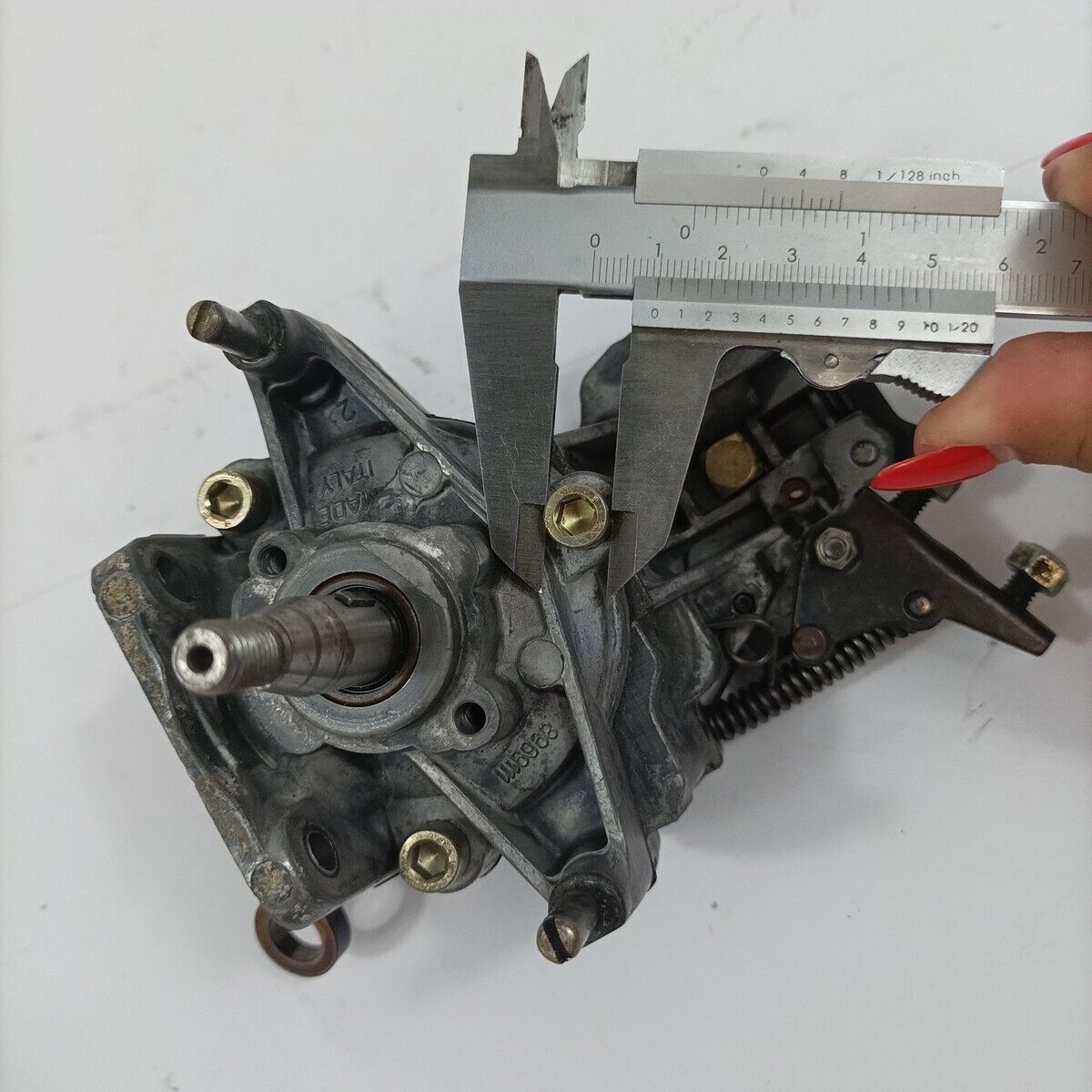 ricambi BASAMENTO ALBERO MOTORE CILINDRO per motosega ALPINA SILVER 40 usati