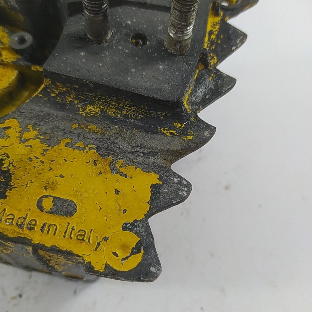 ricambio CARTER BASAMENTO E ALBERO MOTORE PER MOTOSEGA ALPINA CASTOR 41 40 usati