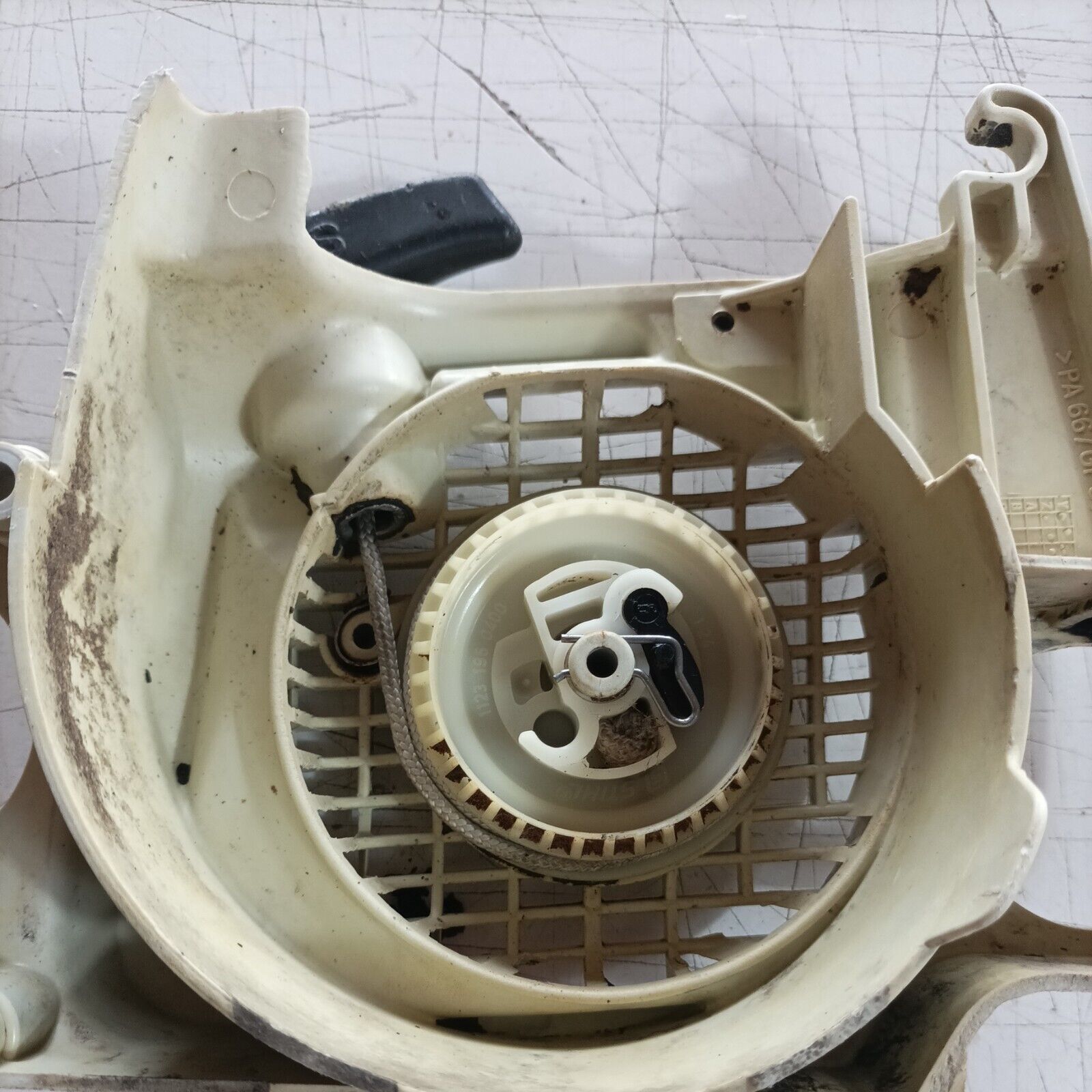 COPERCHIO avviamento AUTOAVVOLGENTE PER MOTOSEGA STIHL 018/MS 170 180 017 usato
