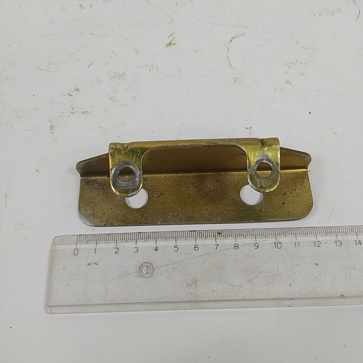 Ricambio STAFFA STAFFE MOTORE per decespugliatore McCulloch 3800 usato