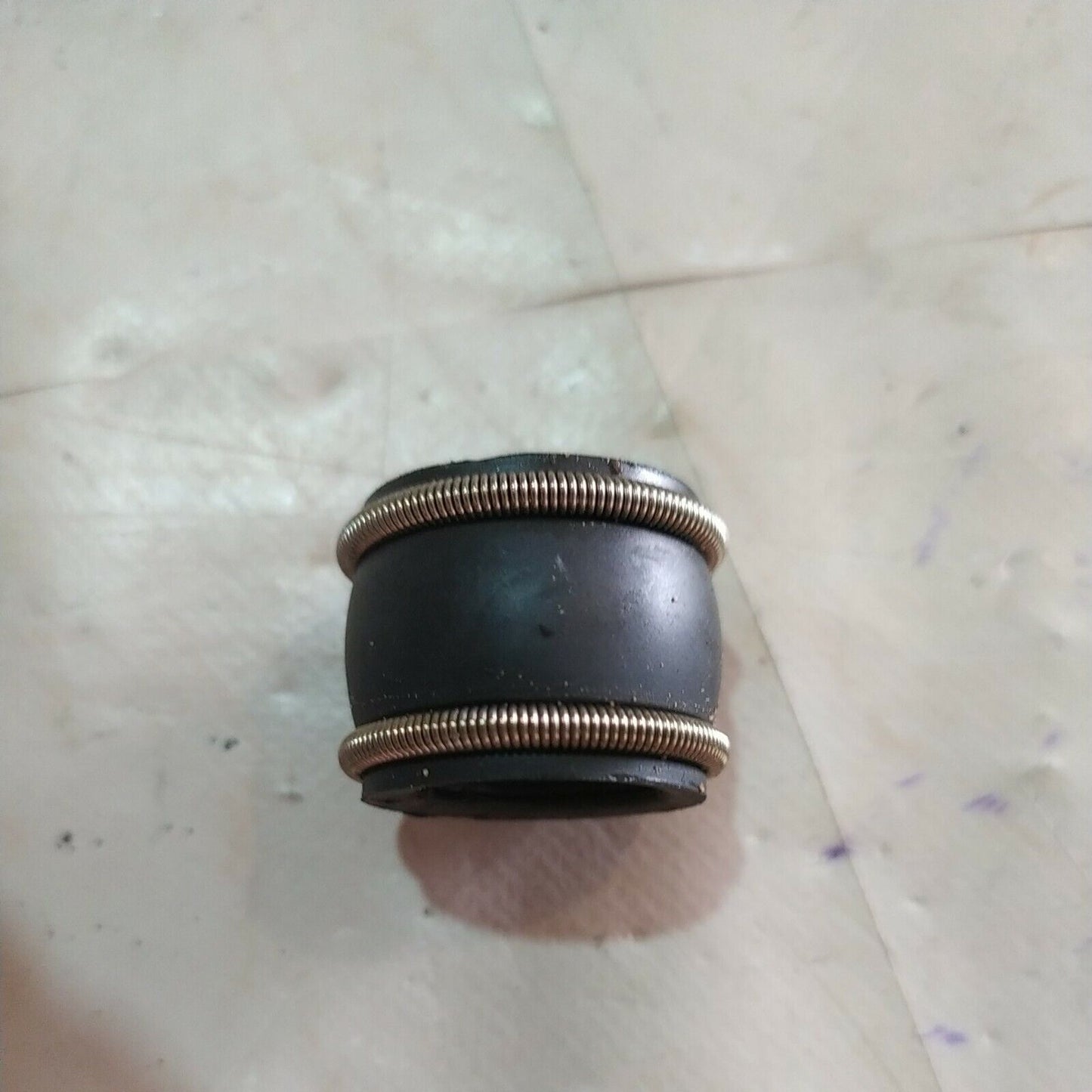 collettore PER CARBURATORE COMPLETO PER MOTOSEGA SOLO 646 ricambi usati