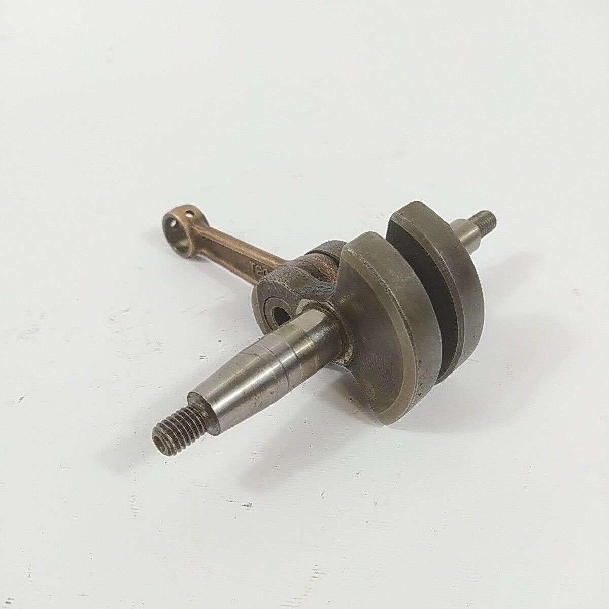 Ricambio usato ALBERO MOTORE ORIGINALE decespugliatore MITSUBISHI T200