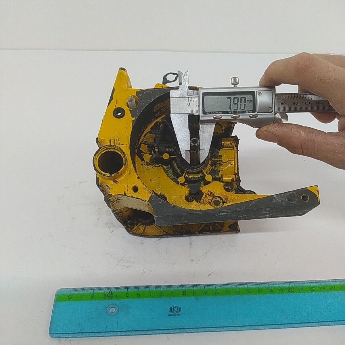 Ricambi per MOTOSEGA ALPINA P 34 castor usati BASAMENTO ALBERO MOTORE 